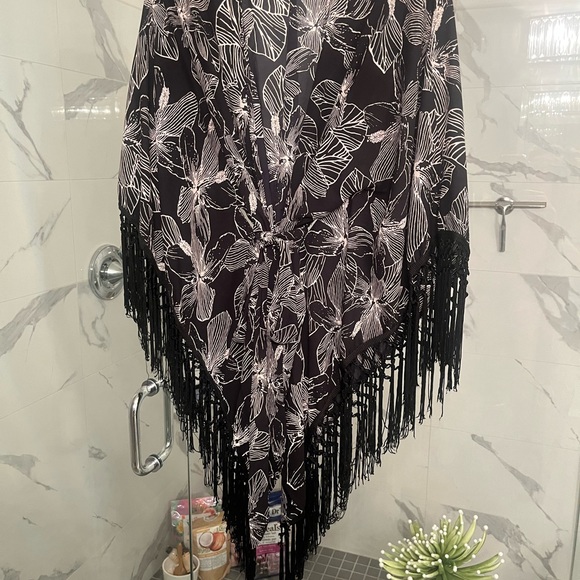 Free press kimono top duster beach cover up size medium but fits one size all - Picture 12 of 15